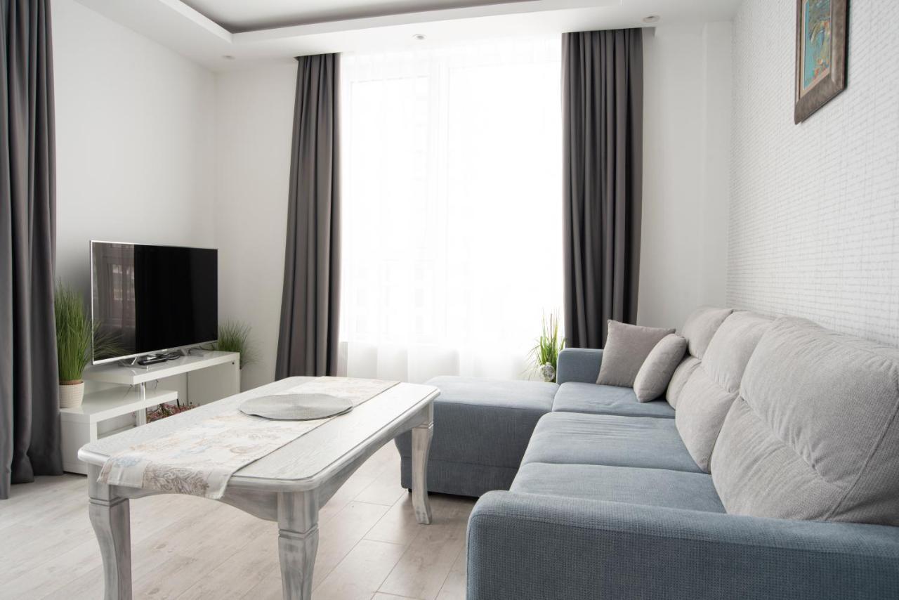 Sunny & Stylish Brand New 2Bdr Apartment + Parking Sofia Exterior photo