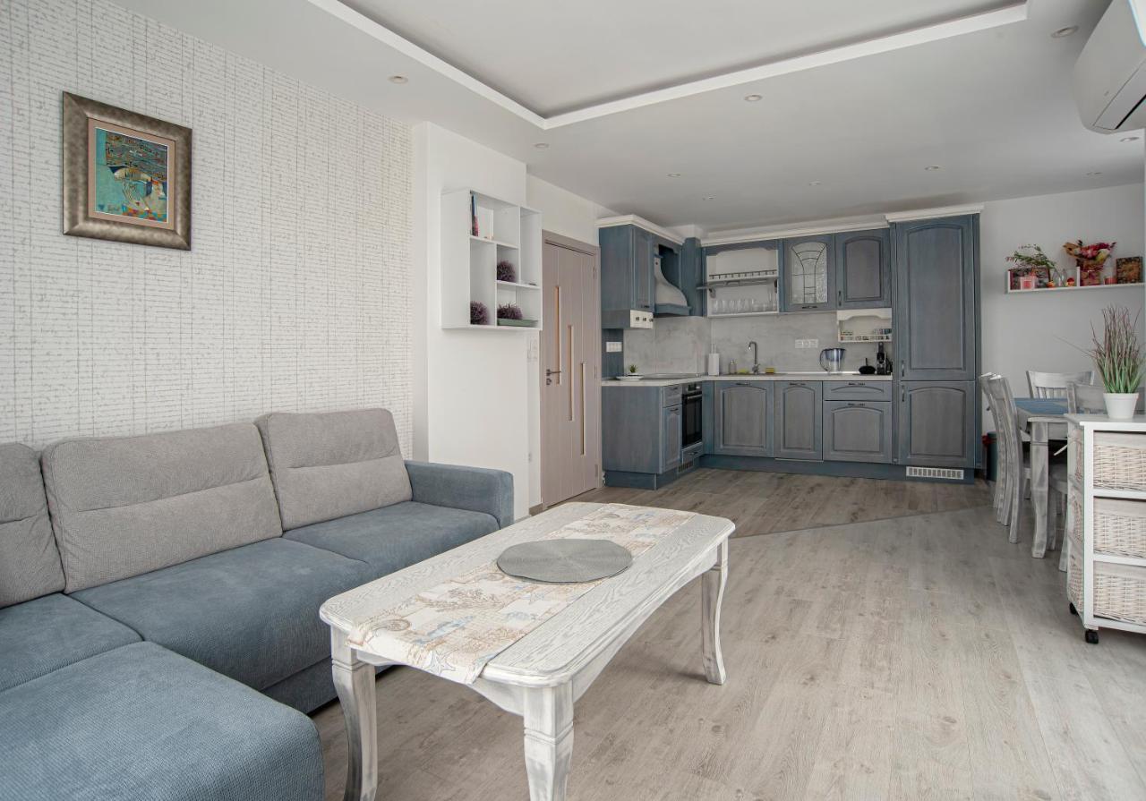 Sunny & Stylish Brand New 2Bdr Apartment + Parking Sofia Exterior photo